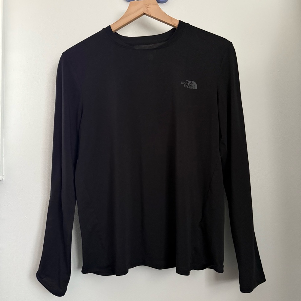 North Face Small Black Long Sleeve Tee Crew Neck Outdoor Minimal Lightweight